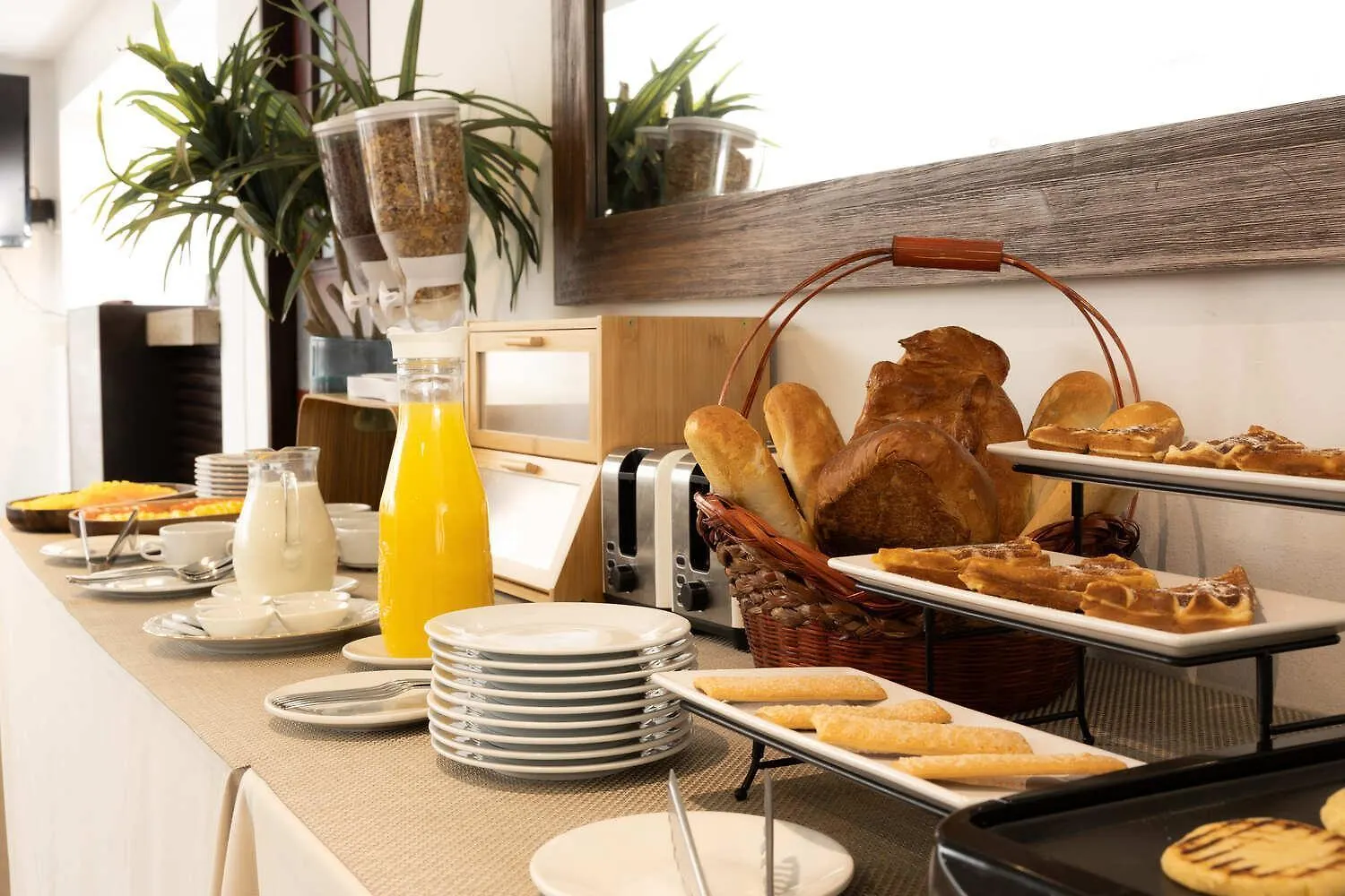 Hotel Hill House Usaquen Bogota 4*,